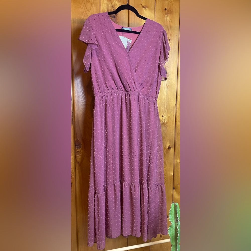 Plus size dress. Size L. Mauve/ Muted Dark Pink